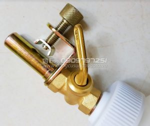 Bình châm dầu thắng JTC 1026
