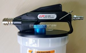 Bình hút dầu phanh JTC 1025
