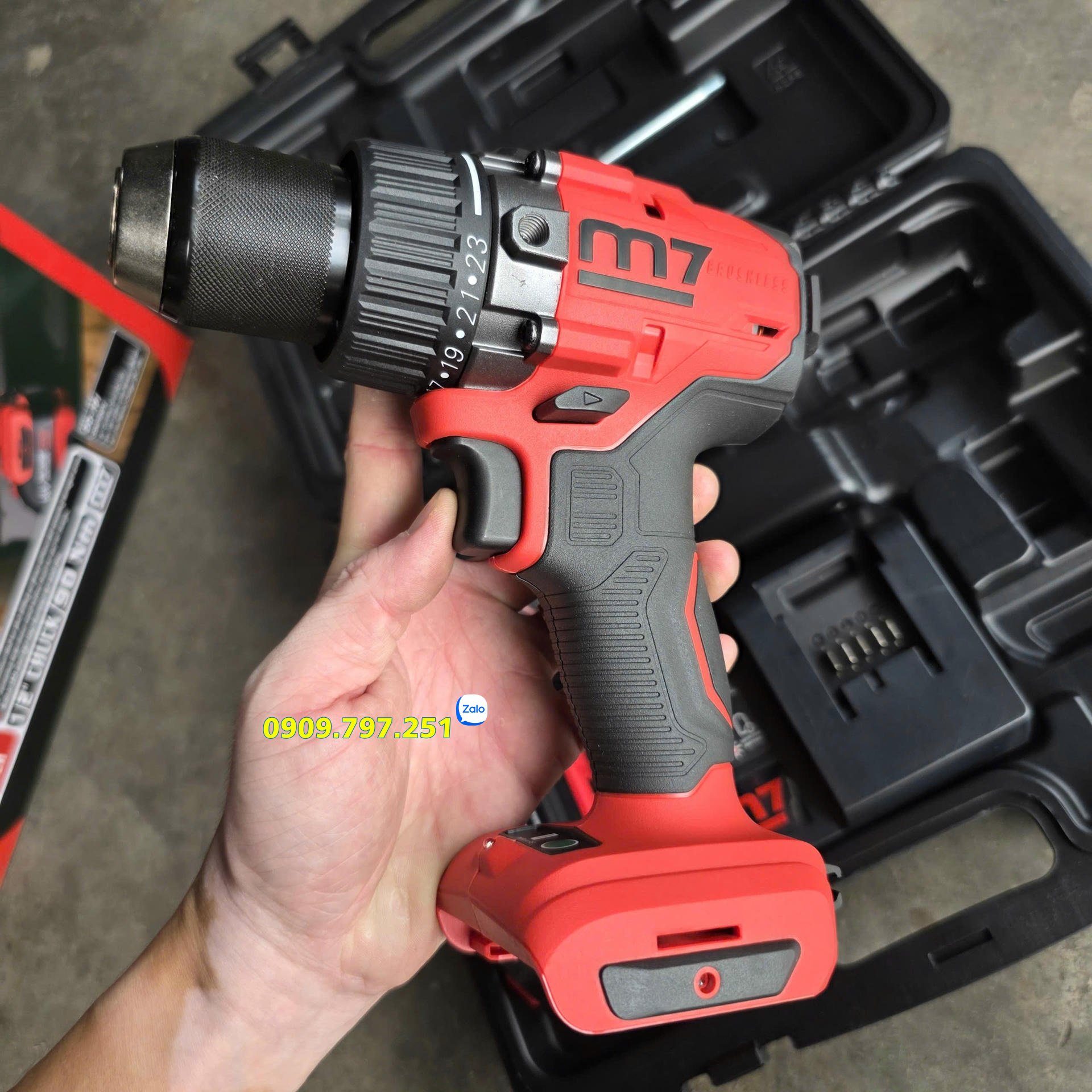 Bộ máy khoan pin 18V Model DD-101V hãng M7 Đài Loan Bộ máy khoan pin 18V Model DD-101V hãng M7 Đài Loan