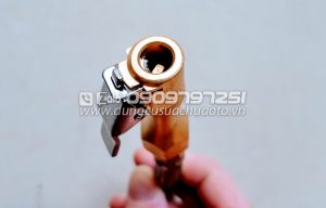 Dong-ho-bom-lop-xe-JTC-4058