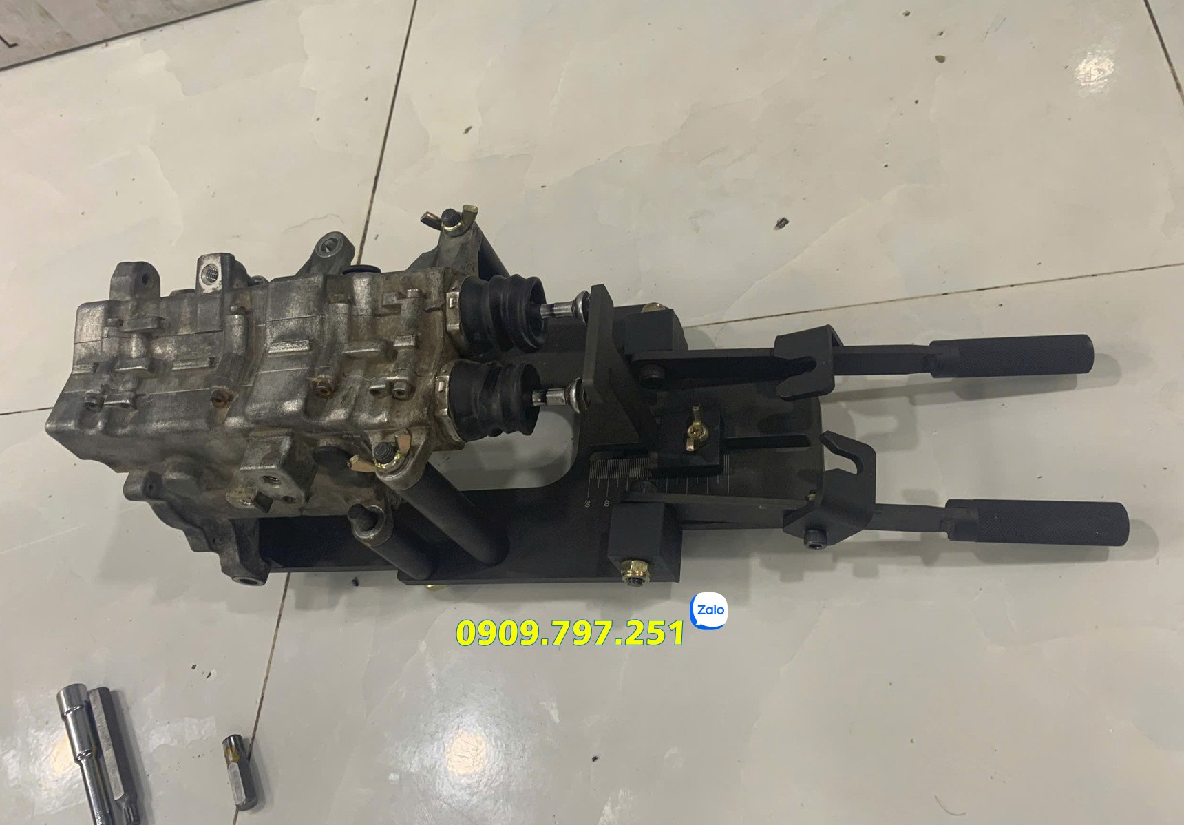 Bộ gá cân chỉnh côn hộp số ly hợp kép DCT xe Hyundai KIA