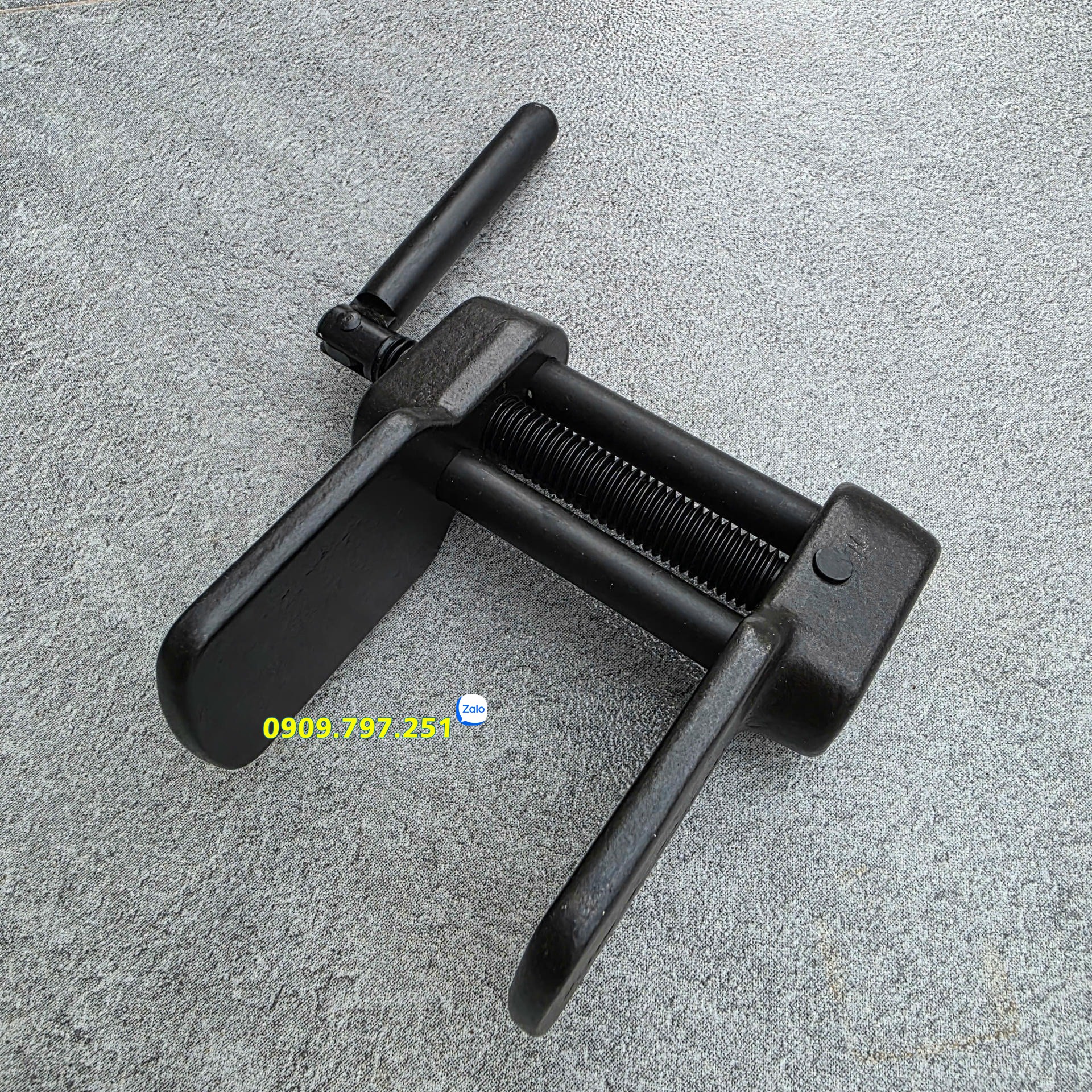 JTC-J01 Cảo ép piston phanh đĩa ô tô hãng JTC Đài Loan JTC-J01 Cảo ép piston phanh đĩa ô tô hãng JTC Đài Loan