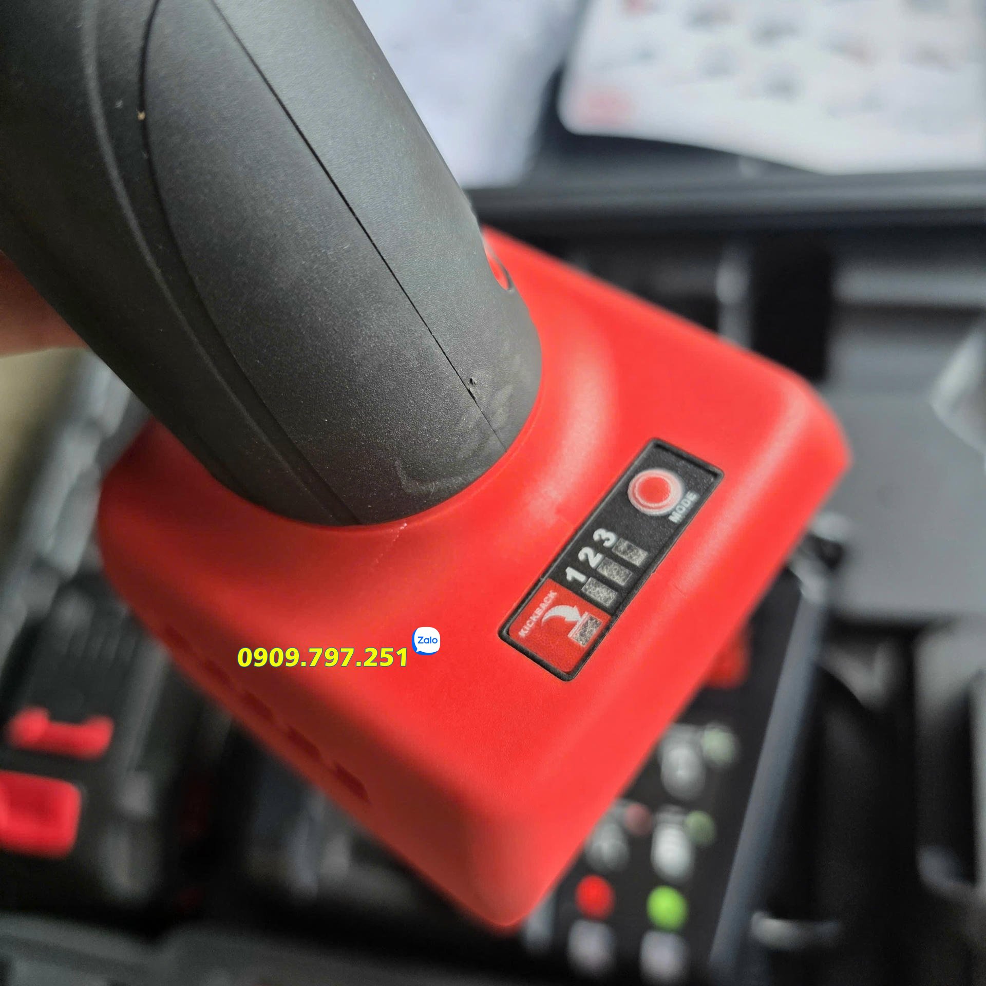 Máy mài góc 125mm dùng pin model DG-502V hãng M7 Đài Loan Máy mài góc 125mm dùng pin model DG-502V hãng M7 Đài Loan