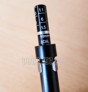 Thước đo má phanh ô tô